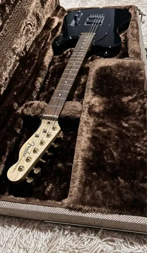 Guitarra Telecaster Squier Classic