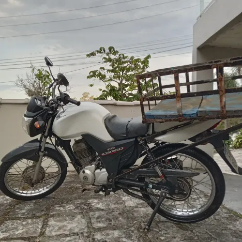 Moto cg cargo 125 branca (pedal)