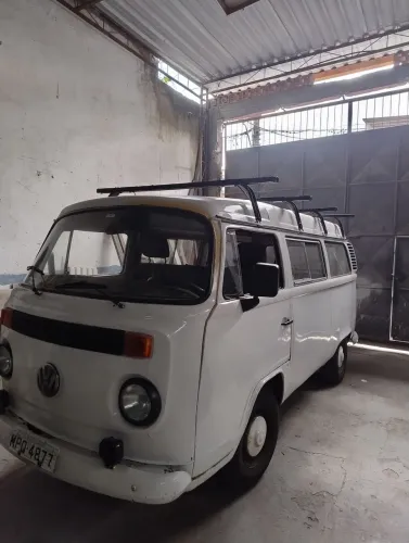Volkswagen Kombi Standard/ Luxo/ Serie Prata 1999