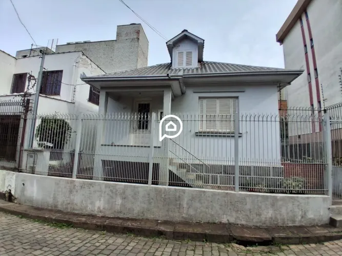 CASA INDIVIDUAL, 02 QUARTOS, MOBILIADA, BAIRRO NOSSA SENHORA DE LOURDES
