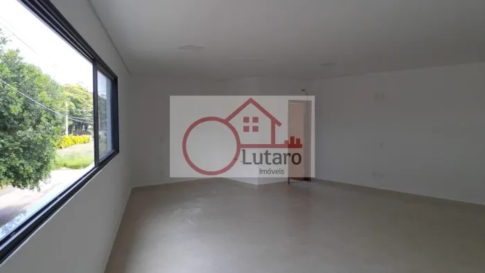 Sala Comercial no Jardim dos Lagos (Cardeal)