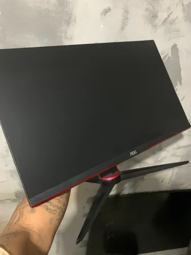Monitor aoc rero 24 polegadas 144hz fasso bolo tbm
