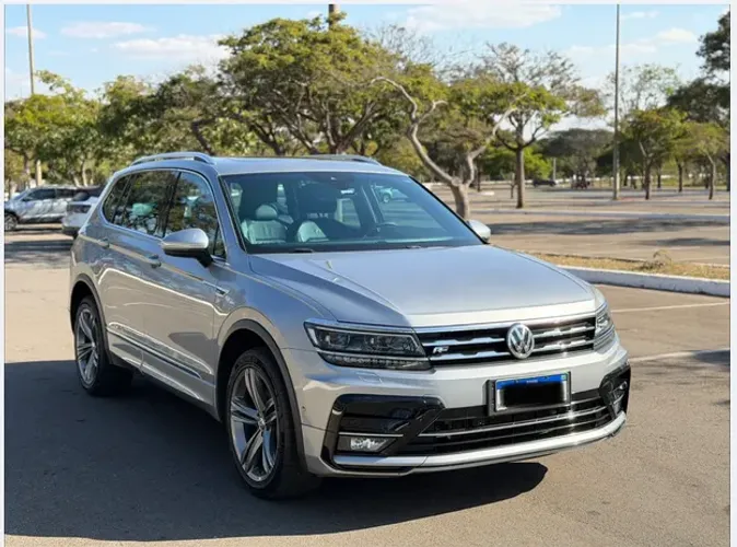 Volkswagen Tiguan Allspac R-line 350 TSI 2.0 4X4 2021