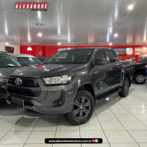 Toyota Hilux CD SR 4X4 2.8 TDI Diesel Aut. 2024