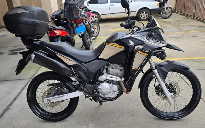 Vendo xre 300