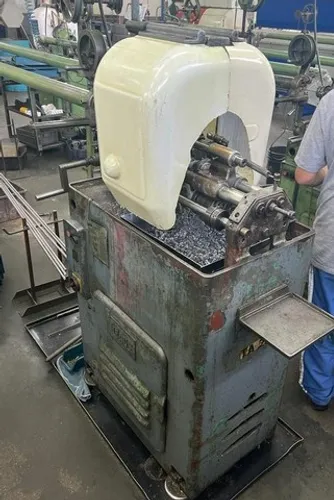 Torno automático Traub A25 - maq 2