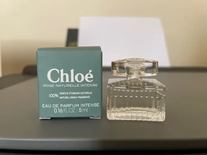 Perfume Chloé Rose Naturelle Intense 5ml miniatura