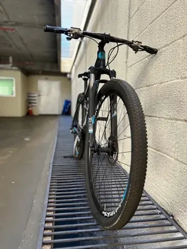 Vendo bicicleta Sense aro 29