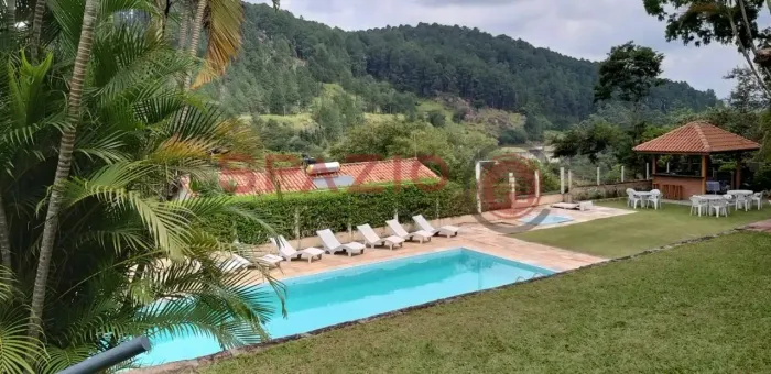 Joaquim Egídio Chácara à Venda com 5 Dormitórios, Suítes e Piscinas