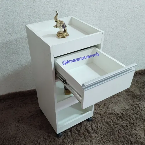Carrinho auxiliar com gaveta