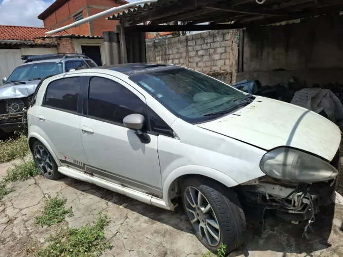 Punto t-jet sucata