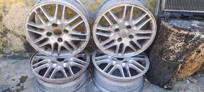 ROGO DE RODAS FORD ORIGINAL