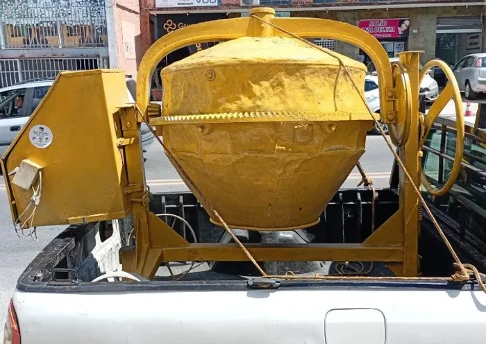 Betoneira Menegotti 400 Litros c/ Motor Monofásico 220V.