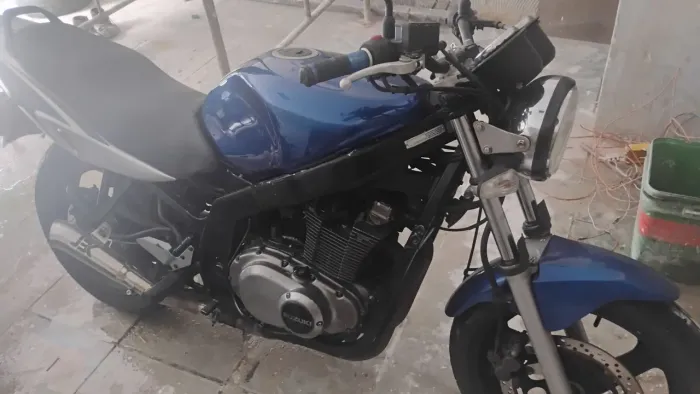Vendo Suzuki 