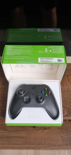 Controle Xbox Series X Carbon 