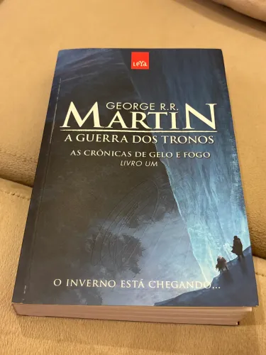 Guerra dos Tronos - As Crônicas de Gelo e Fogo (Livro: 1)