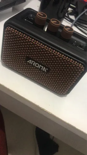 Mini amplificador Aroma
