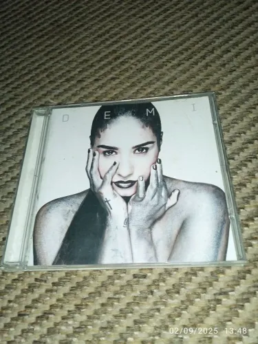 CD Demi - Demi Lovato