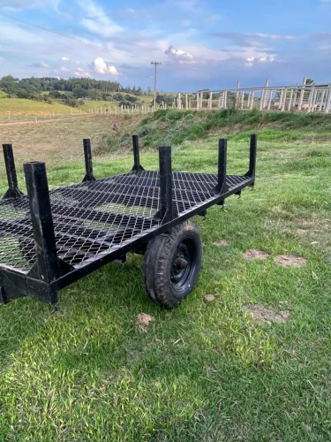 Carreta Agrícola - Grade de Aço