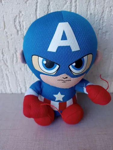 Boneco de Pelúcia Capitão América 15 cm 