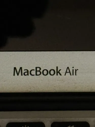 MacBook Air 11.6 i5 1.6GHz Funcionando/Retirada de peças/ | sem SSD