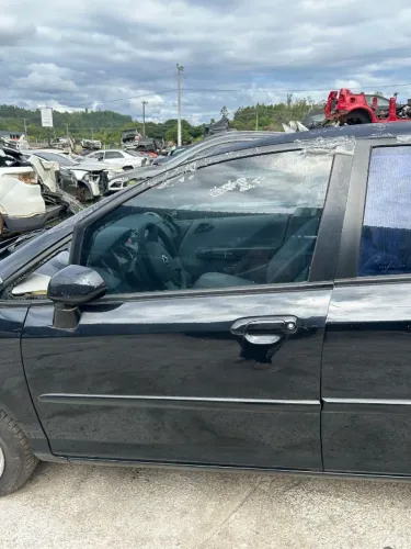 PORTA DIANTEIRA ESQUERDA HONDA FIT 2007 /SEM ACESSORIOS