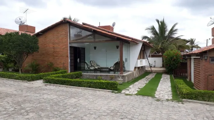 Casa de condomínio para venda possui 127 metros quadrados com 4 quartos em Ebenezer - Grav