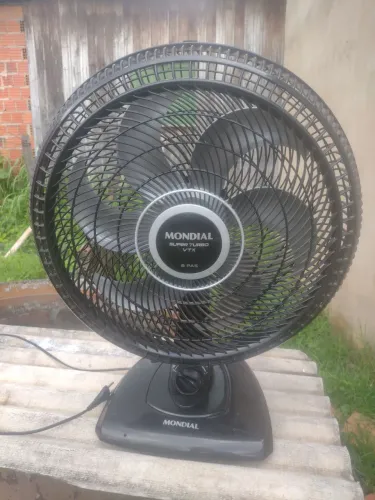 Ventilador de Mesa Mondial Super Turbo VTX 8 Pas