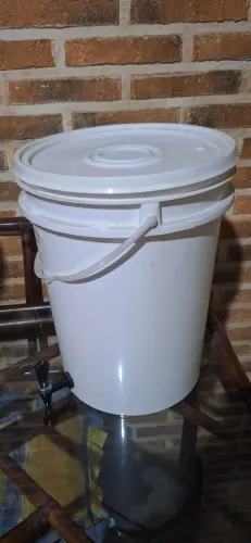 Balde fermentador para maturação de cerveja artesanal 20 lts