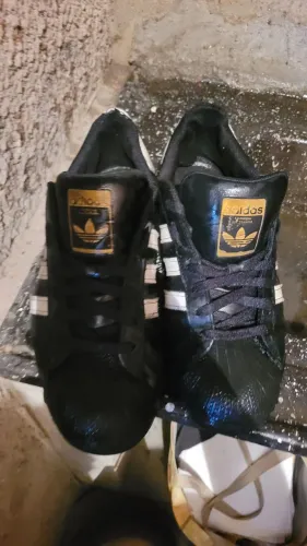 Tênis Adidas supestar 41