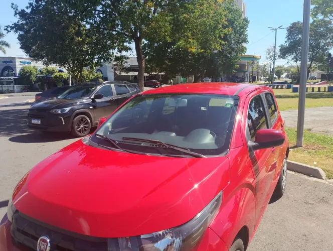 VENDO:FiAT MOBi LiKE 1.0 2018(COMPLETO)