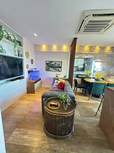 VENDO APARTAMENTO MOBILIADO COM 2 QUARTOS (1 SUÍTE) NO ED BLUE - BATISTA CAMPOS