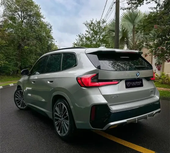 BMW IX1 Xdrive 30 M Sport (elétrico) 2024