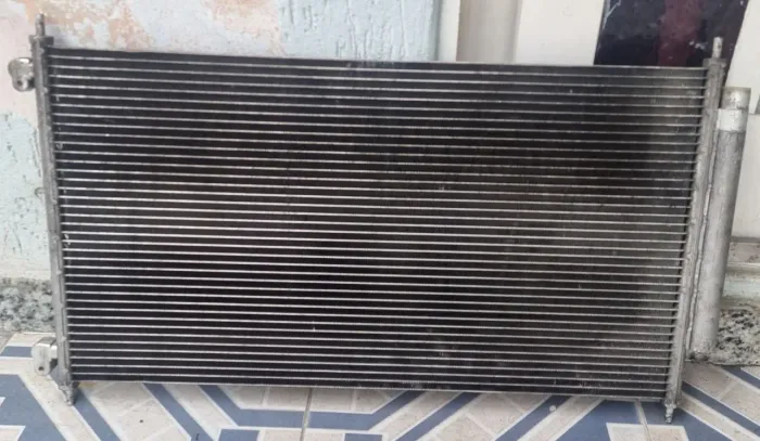 Condensador ar condicionado honda civic G9 2014.