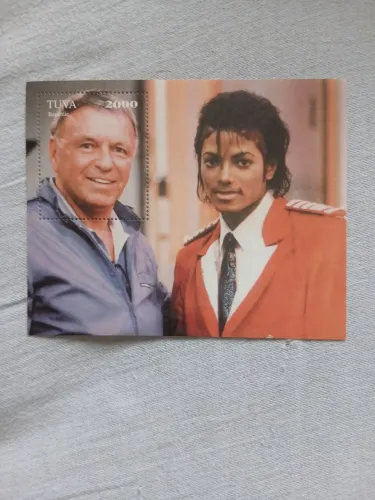 Blocos de selo Michael Jackson e Frank Sinatra.