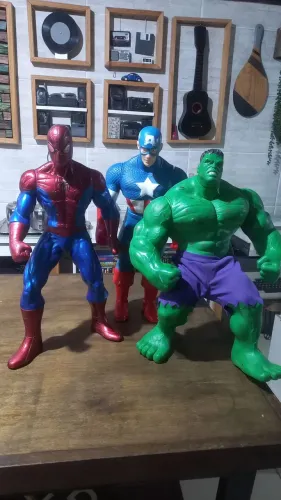 Kit com 3 bonecos 50 cm Vingadores da Marvel!  Spider-Man, Capitão América e Hulk