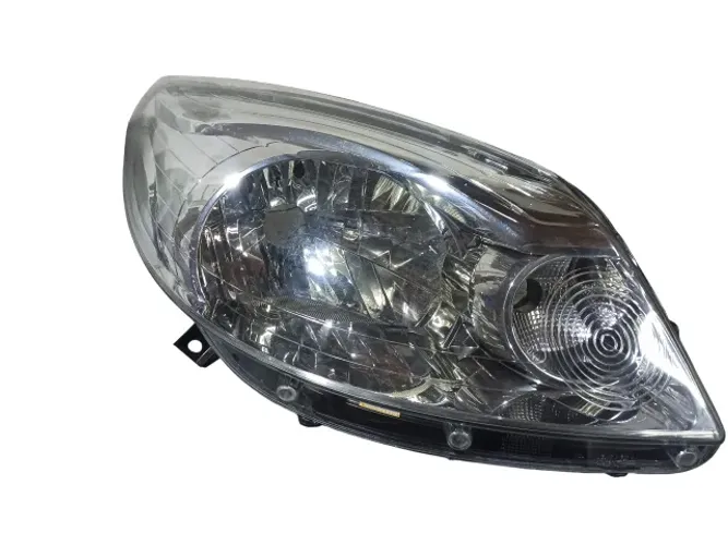 Farol Direito Sandero 2011 A 2014 Usado Restaurado