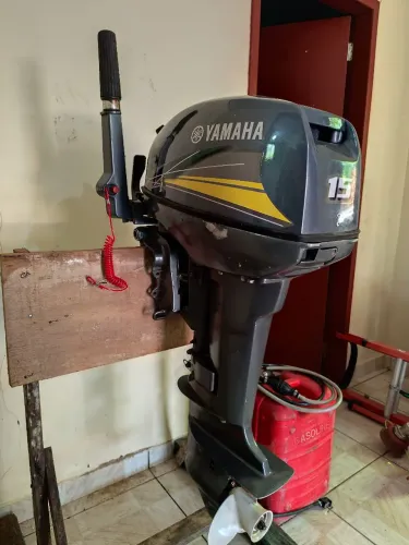 Motor de Popa Yamaha 15 Hp 2T GMHS