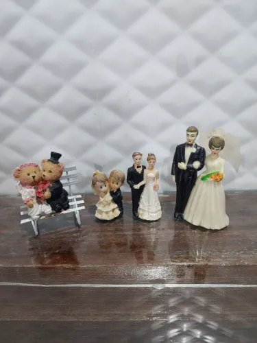 Coleção de 4 bibelôs vintage casal de noivos  
