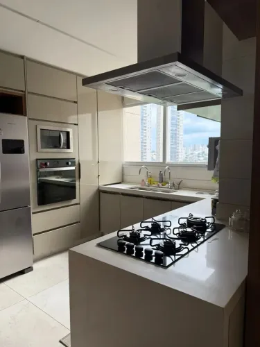 Espetacular apartamento mobiliado para aluguel, no Jardim Goiás, em Goiânia.