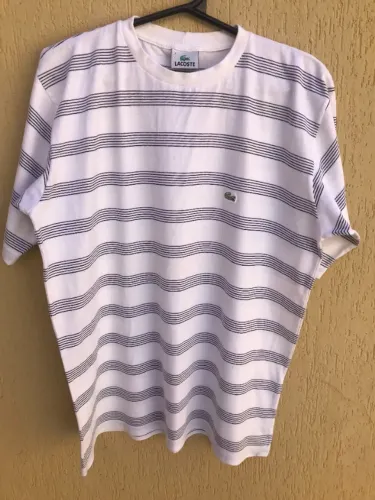 Camiseta Branca de Listrinha Inspiração