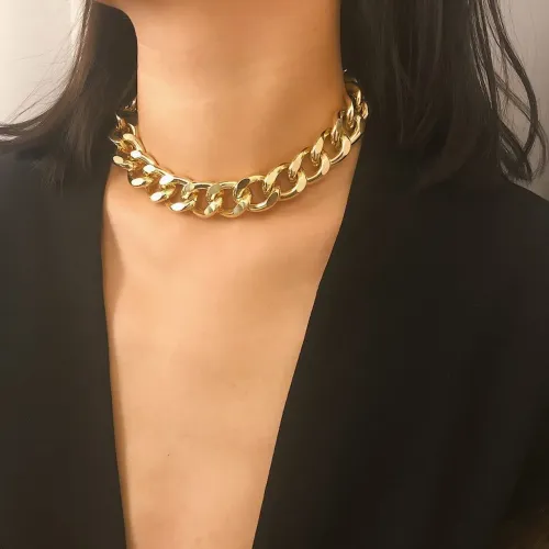 Colar de Corrente Dourada Chunky