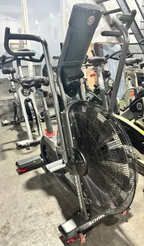 AIR DINE PRO 08 AIRBIKE SCHWINN Robustez e Sofisticação!!!