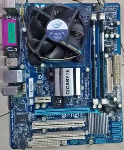 KitPlaca-Mãe Gigabyte GA-G41MT-E
