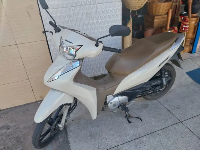 Honda Biz 125 ,Avista entrar em contrato passar o menor valor