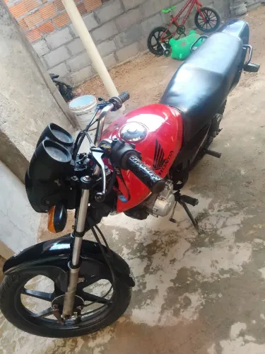 Titan leilão 150 carburada 2007
