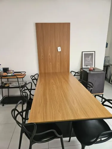 Mesa de reunião