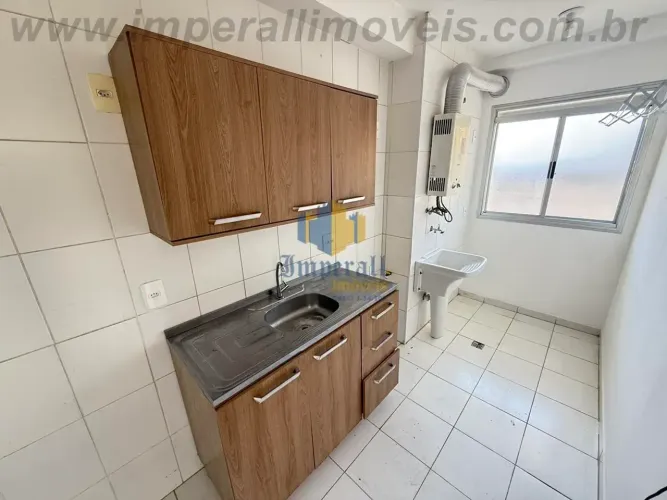 Apartamento 2 dormitórios Condomínio Citta di Roma SJC SP 1 vaga coberta