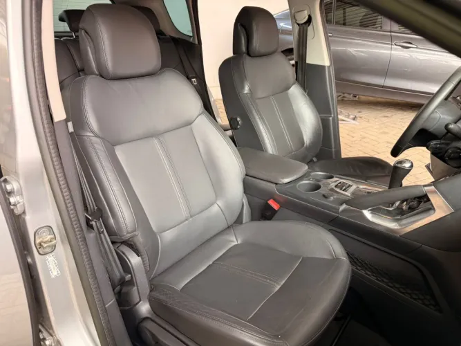 Peugeot 3008 Griffe 1.6 Turbo 16V 5P Aut. 2012