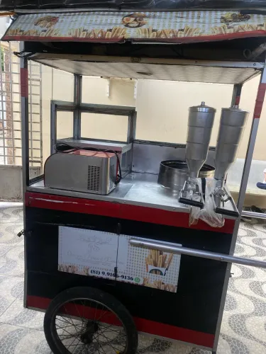 Carrinho de churros + máquina manual de churros em inox+ masseira elétrica stang